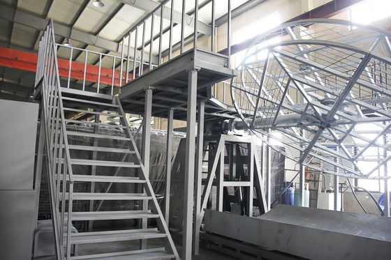 Mua Energy Saving Shuttle Type Rotomoulding Machine  PLC Control System  Professional machinery for making water tanks. sản xuất trực tuyến